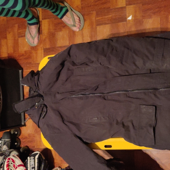 Aritzia TNA Bancroft parka - Picture 1 of 5